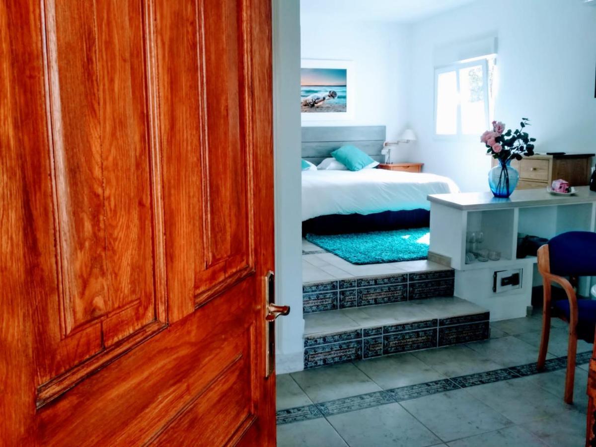 Tottam Art & Healthy Garden Villa Малага Екстериор снимка